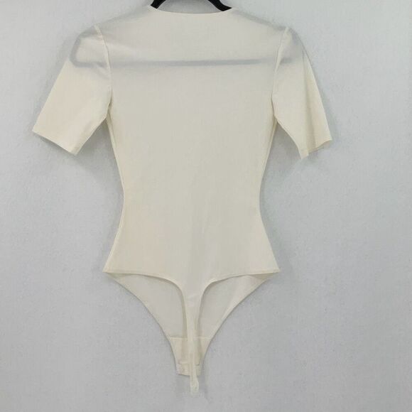 Alix Cream T Shirt Short Sleeve Jersey Bodysuit Size Small - Picture 3 of 7